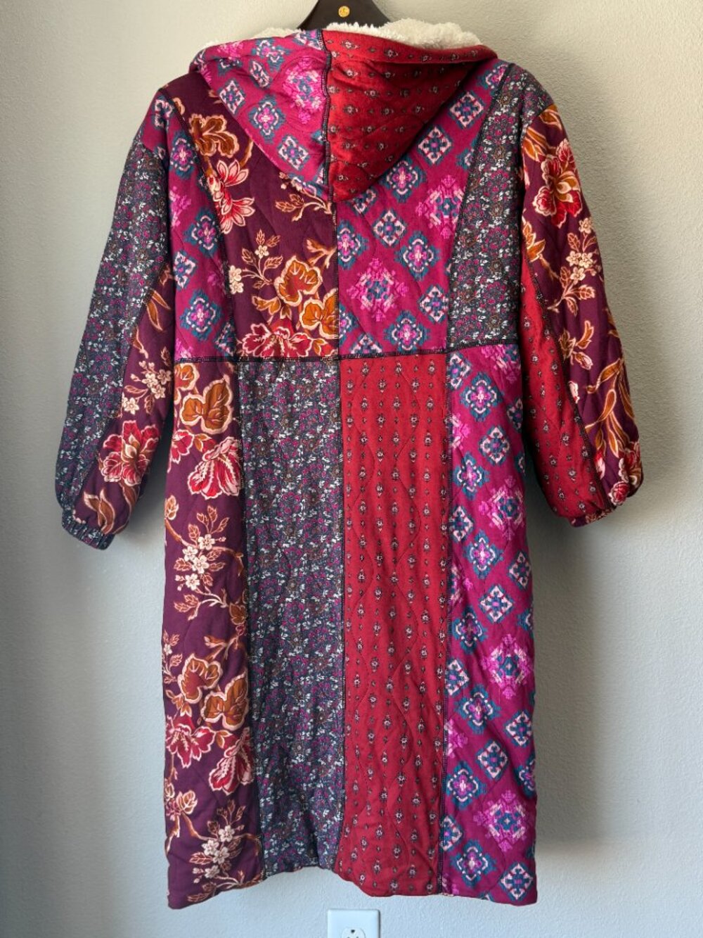 Sundance Linnea Robe Jacket Patchwork Sherpa Lined Boho Multicolor Floral Hooded - Picture 2 of 8